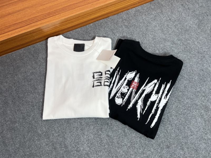 Givenchy T-Shirts